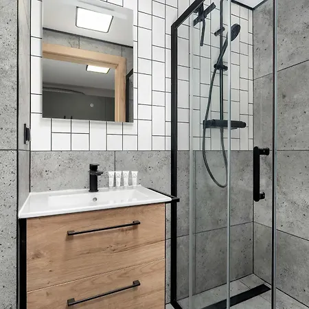 Διαμέρισμα Pet Friendly Cozy With Balcony In By Renters